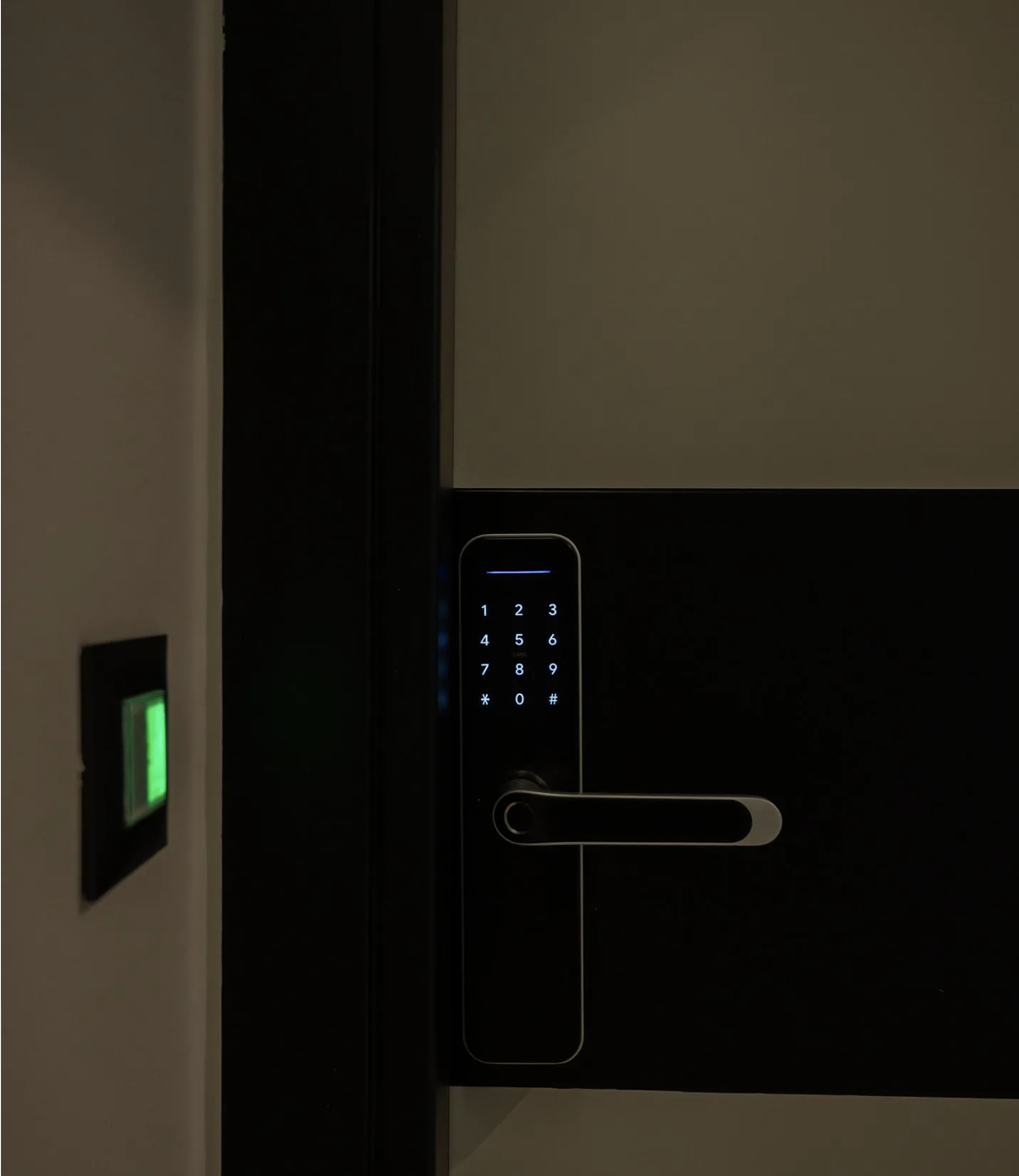welcome panels, door panels (DND, MUP)